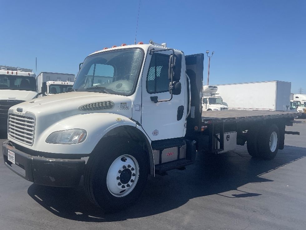 Flatbed Truck-Light and Medium Duty Trucks-Freightliner-2017-M2-Torrance-CA-112,606\n\t\tmiles-$ 48,750 - Image 3