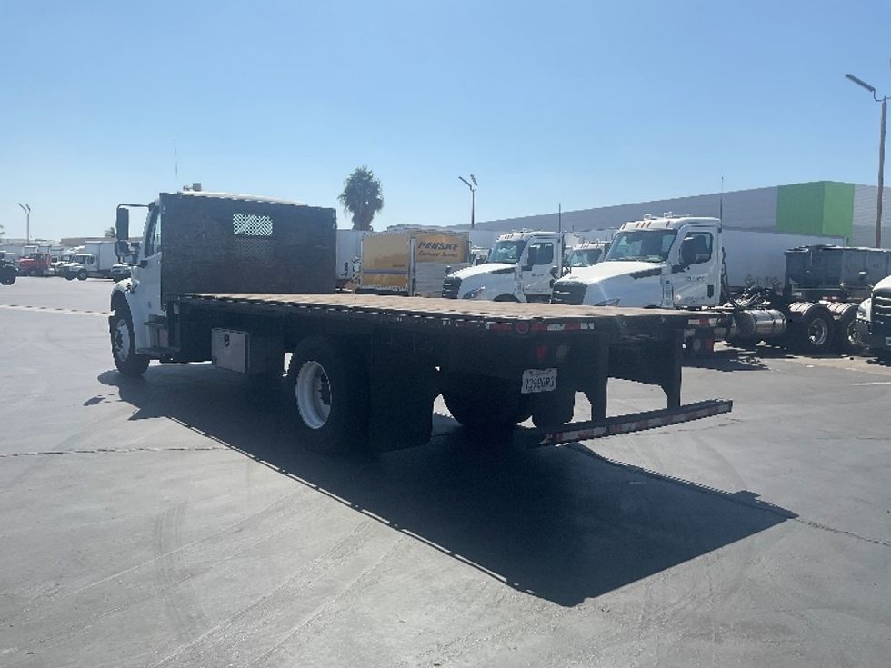 Flatbed Truck-Light and Medium Duty Trucks-Freightliner-2017-M2-Torrance-CA-112,606\n\t\tmiles-$ 48,750 - Image 6