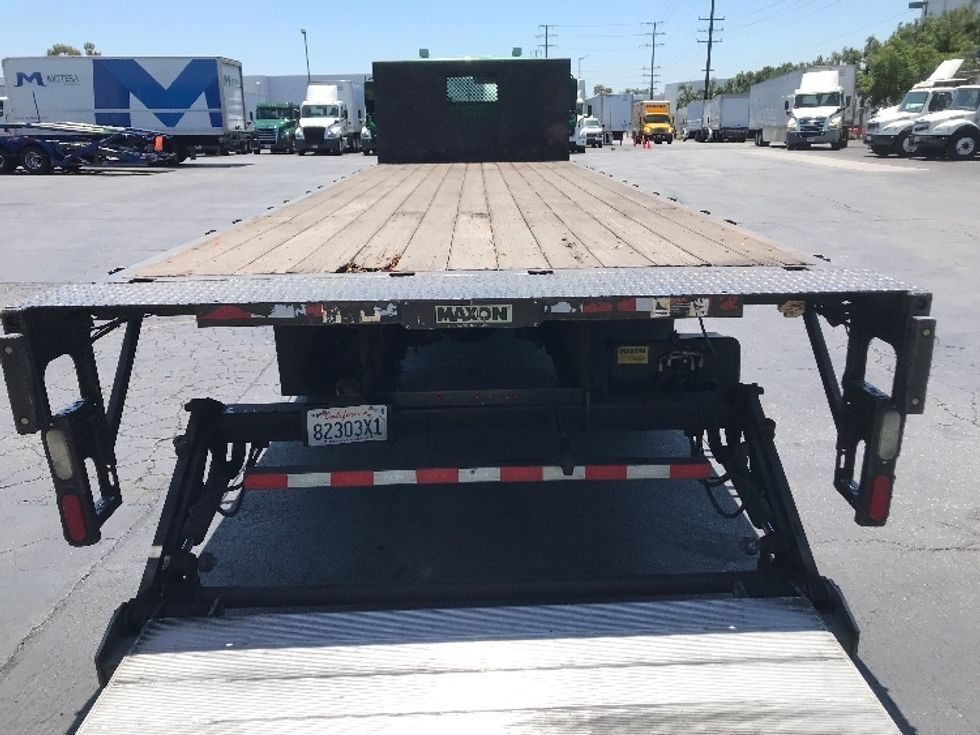 Flatbed Truck-Light and Medium Duty Trucks-Freightliner-2017-M2-Torrance-CA-142,935\n\t\tmiles-$ 52,250 - Image 10