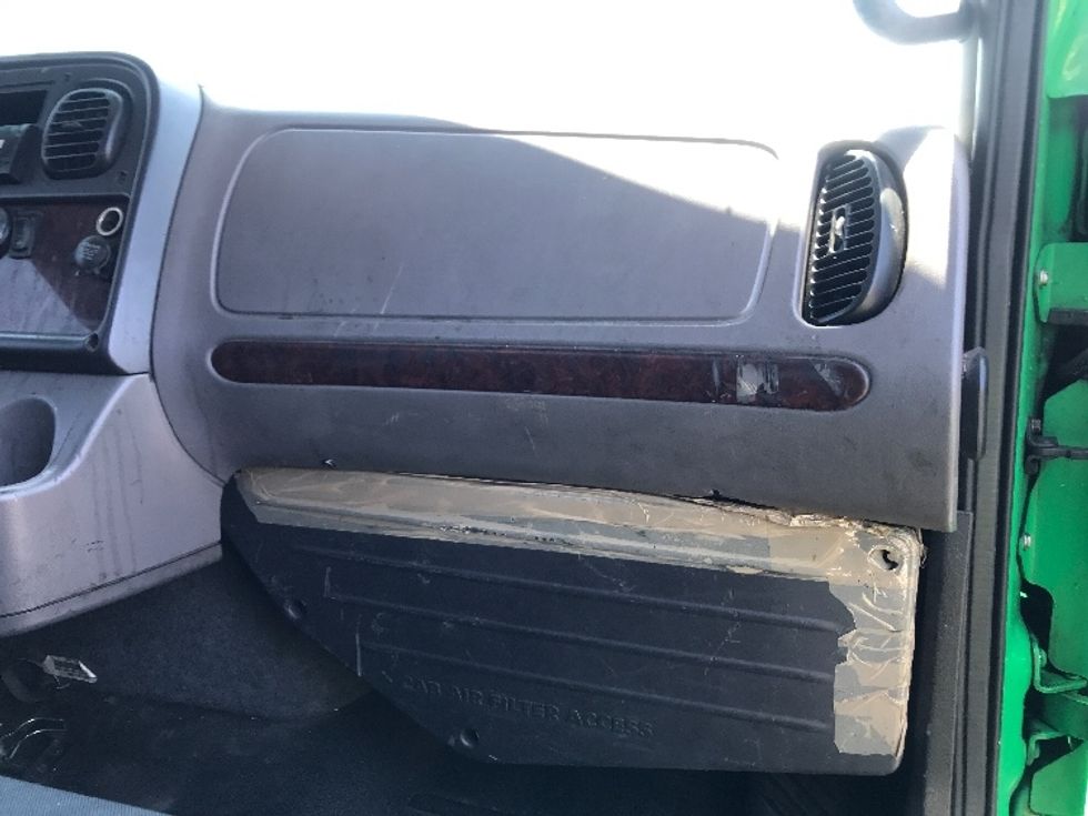 Flatbed Truck-Light and Medium Duty Trucks-Freightliner-2017-M2-Torrance-CA-142,935\n\t\tmiles-$ 52,250 - Image 19