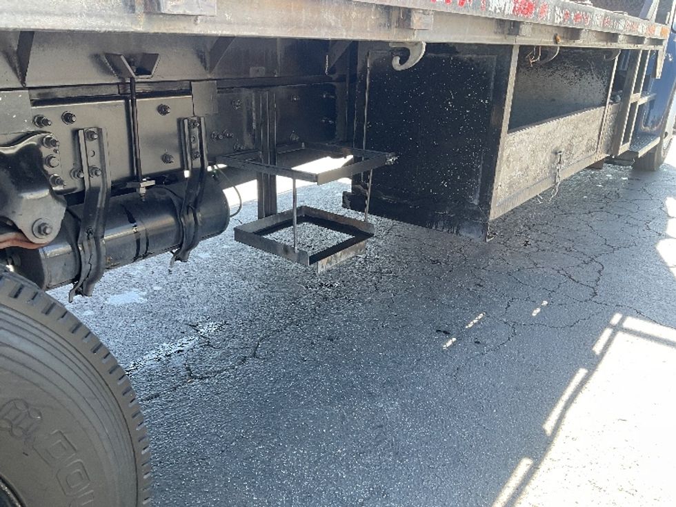 Flatbed Truck-Light and Medium Duty Trucks-Freightliner-2017-M2-Torrance-CA-180,820\n\t\tmiles-$ 41,500 - Image 12