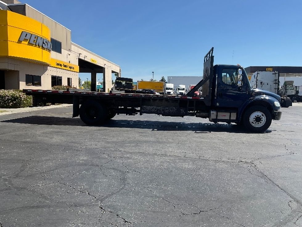 Flatbed Truck-Light and Medium Duty Trucks-Freightliner-2017-M2-Torrance-CA-180,820\n\t\tmiles-$ 41,500 - Image 13