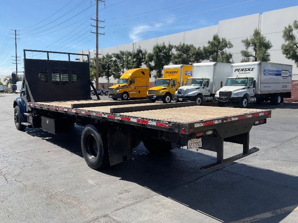 Flatbed Truck-Light and Medium Duty Trucks-Freightliner-2017-M2-Torrance-CA-180,820\n\t\tmiles-$ 41,500 - Image 6