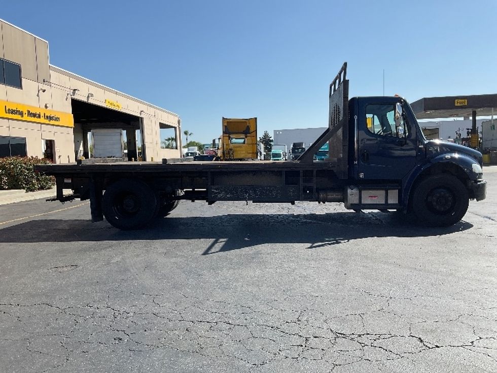 Flatbed Truck-Light and Medium Duty Trucks-Freightliner-2017-M2-Torrance-CA-183,408\n\t\tmiles-$ 40,250 - Image 14