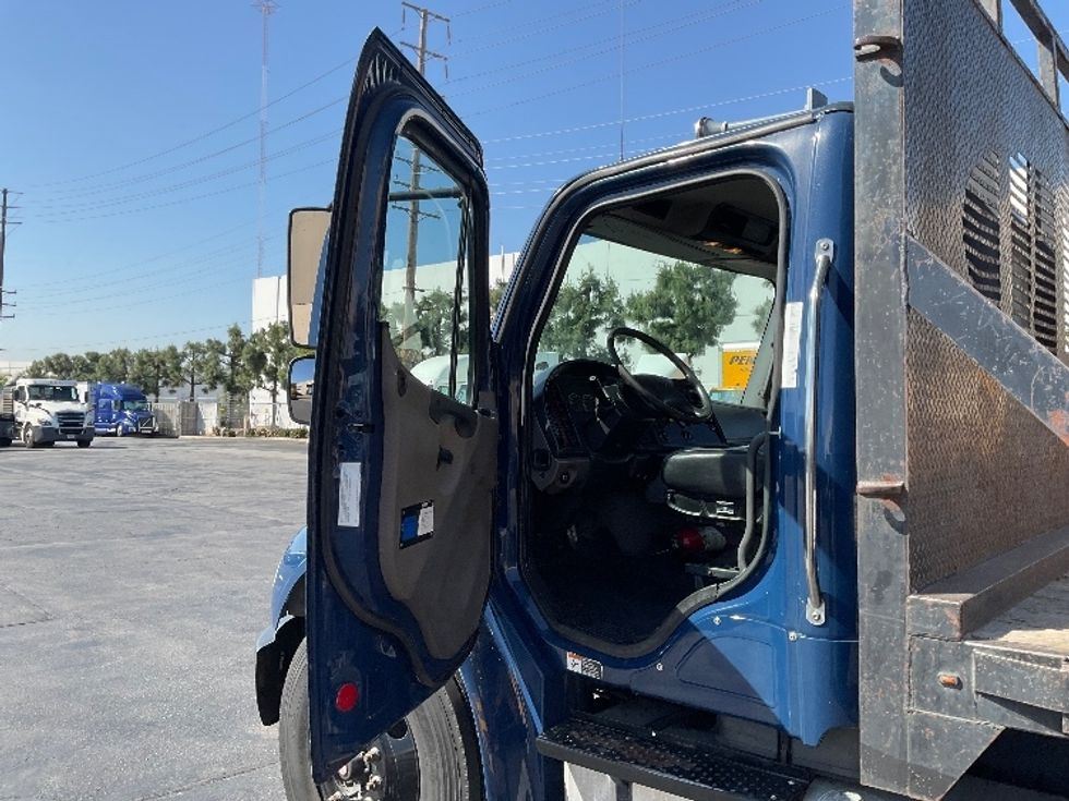 Flatbed Truck-Light and Medium Duty Trucks-Freightliner-2017-M2-Torrance-CA-183,408\n\t\tmiles-$ 40,250 - Image 15