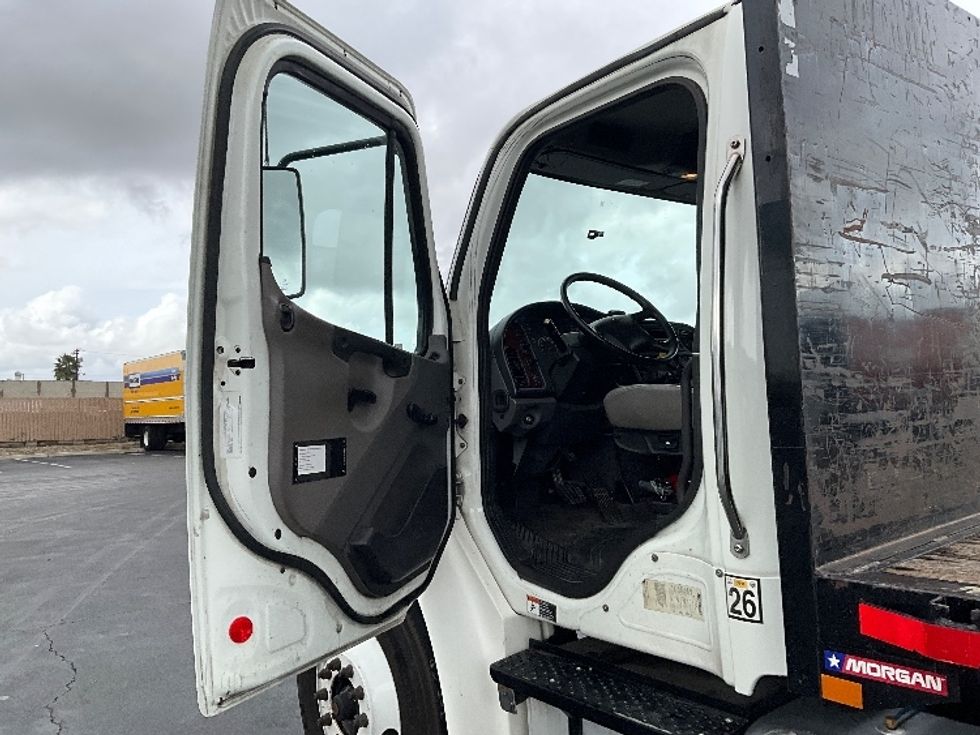 Flatbed Truck-Light and Medium Duty Trucks-Freightliner-2017-M2-Torrance-CA-312,353\n\t\tmiles-$ 27,000 - Image 13