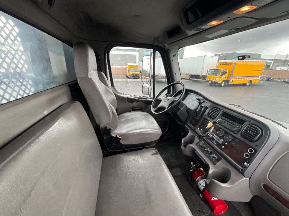 Flatbed Truck-Light and Medium Duty Trucks-Freightliner-2017-M2-Torrance-CA-312,353\n\t\tmiles-$ 27,000 - Image 19