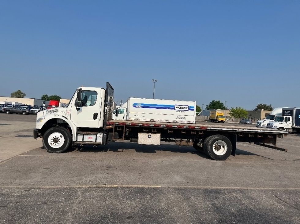 Flatbed Truck-Light and Medium Duty Trucks-Freightliner-2017-M2-Warren-MI-178,482\n\t\tmiles-$ 42,250 - Image 4