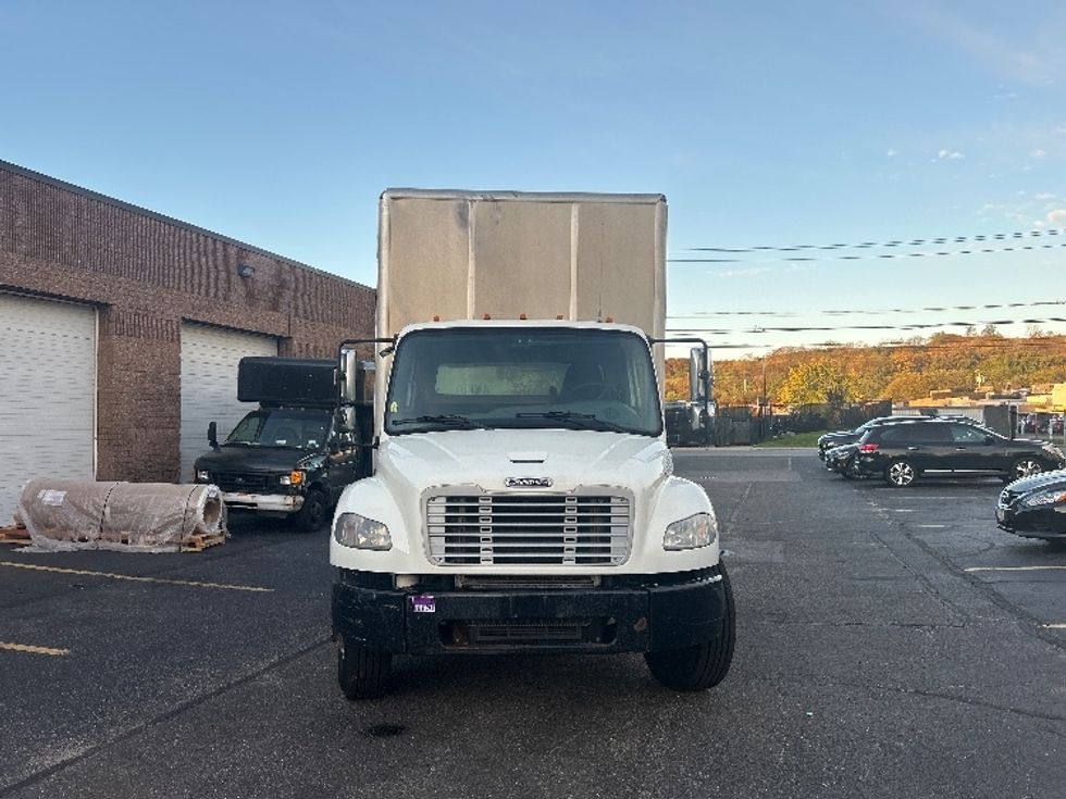 Flatbed Truck-Light and Medium Duty Trucks-Freightliner-2017-M2-West Babylon-NY-379,212\n\t\tmiles-$ 19,000 - Image 2