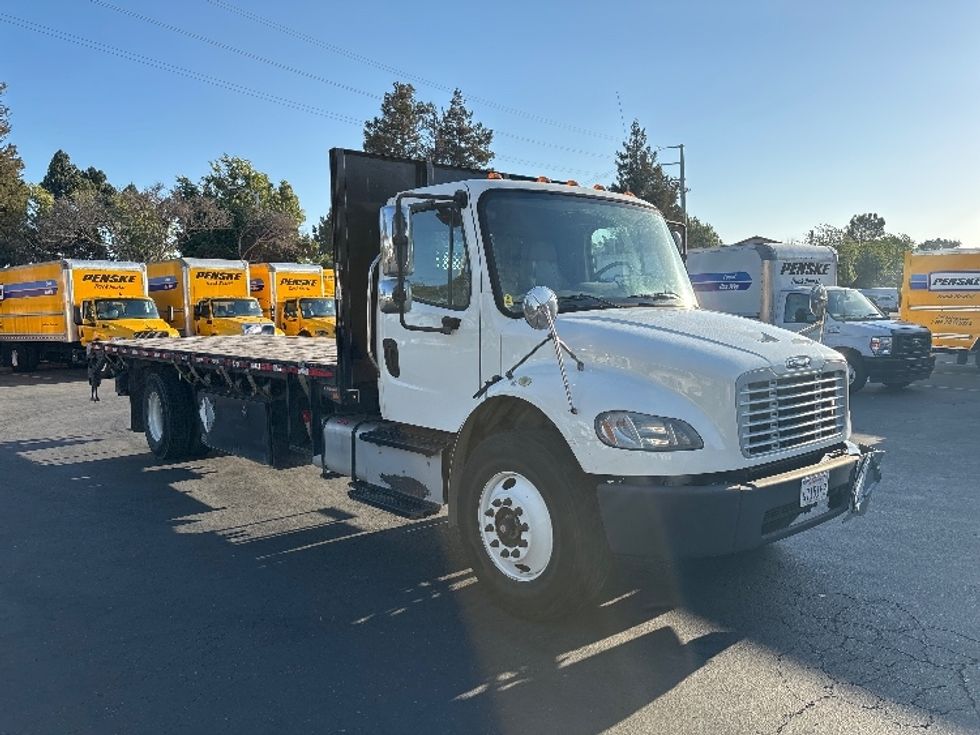 Flatbed Truck-Light and Medium Duty Trucks-Freightliner-2017-M2-West Sacramento-CA-132,616\n\t\tmiles-$ 49,750 - Image 1