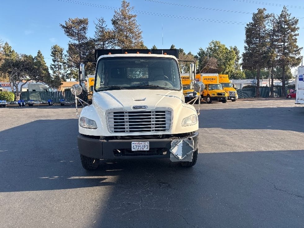 Flatbed Truck-Light and Medium Duty Trucks-Freightliner-2017-M2-West Sacramento-CA-132,616\n\t\tmiles-$ 49,750 - Image 2