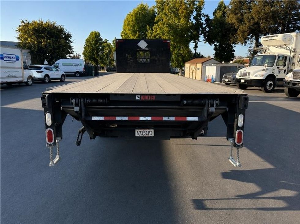 Flatbed Truck-Light and Medium Duty Trucks-Freightliner-2017-M2-West Sacramento-CA-132,616\n\t\tmiles-$ 49,750 - Image 7