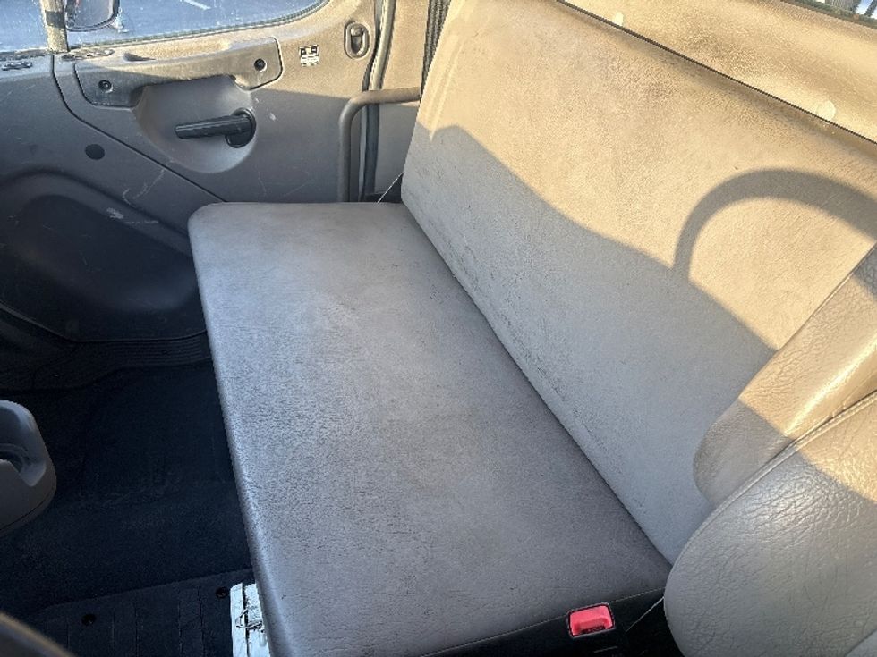 Flatbed Truck-Light and Medium Duty Trucks-Freightliner-2017-M2-West Sacramento-CA-145,154\n\t\tmiles-$ 43,000 - Image 14