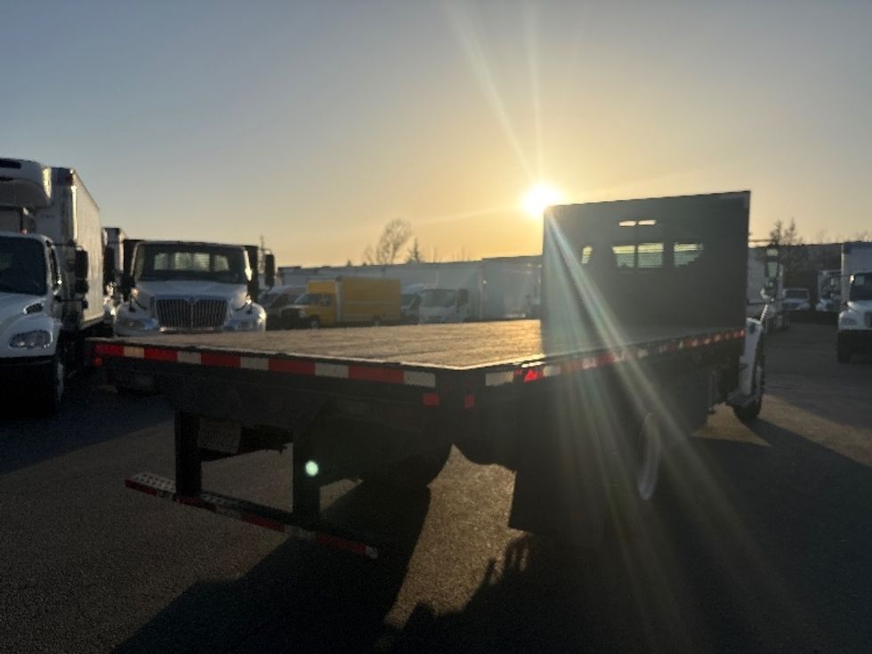 Flatbed Truck-Light and Medium Duty Trucks-Freightliner-2017-M2-West Sacramento-CA-145,154\n\t\tmiles-$ 43,000 - Image 8