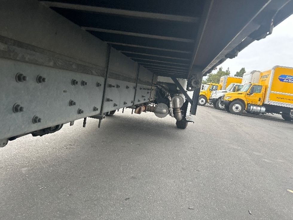 Flatbed Truck-Light and Medium Duty Trucks-Freightliner-2017-M2-West Sacramento-CA-179,188\n\t\tmiles-$ 43,250 - Image 11