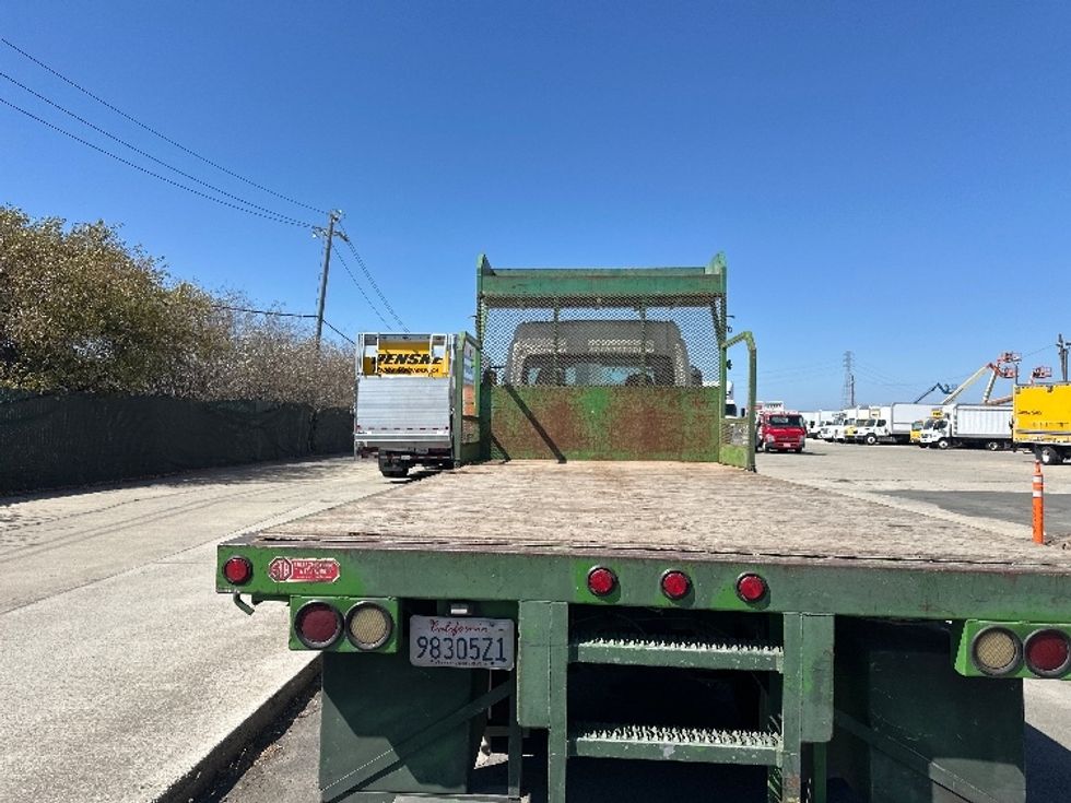 Flatbed Truck-Light and Medium Duty Trucks-Freightliner-2017-M2-West Sacramento-CA-185,423\n\t\tmiles-$ 51,250 - Image 11