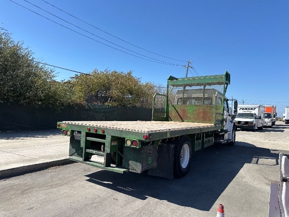 Flatbed Truck-Light and Medium Duty Trucks-Freightliner-2017-M2-West Sacramento-CA-185,423\n\t\tmiles-$ 51,250 - Image 13