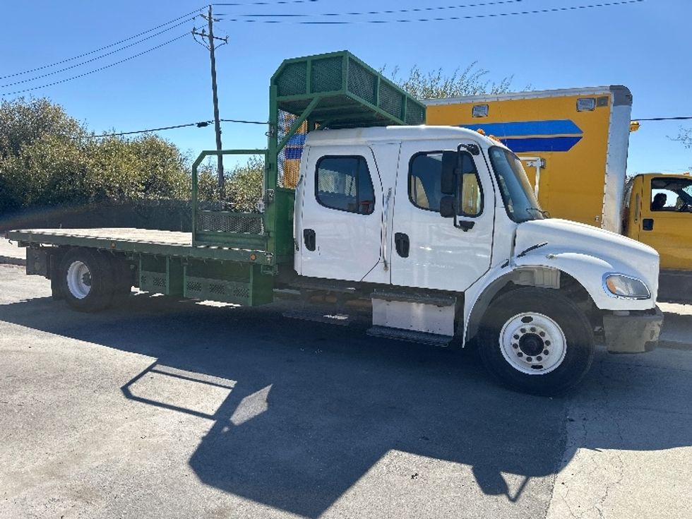 Flatbed Truck-Light and Medium Duty Trucks-Freightliner-2017-M2-West Sacramento-CA-185,423\n\t\tmiles-$ 51,250 - Image 15