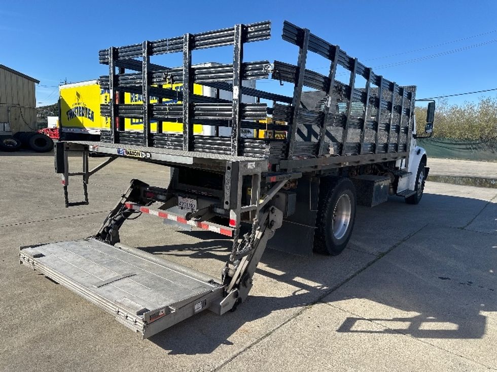 Flatbed Truck-Light and Medium Duty Trucks-Freightliner-2017-M2-West Sacramento-CA-83,462\n\t\tmiles-$ 52,750 - Image 11