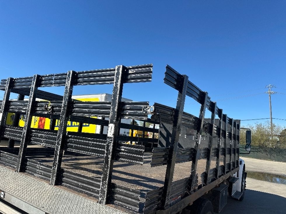 Flatbed Truck-Light and Medium Duty Trucks-Freightliner-2017-M2-West Sacramento-CA-83,462\n\t\tmiles-$ 52,750 - Image 12