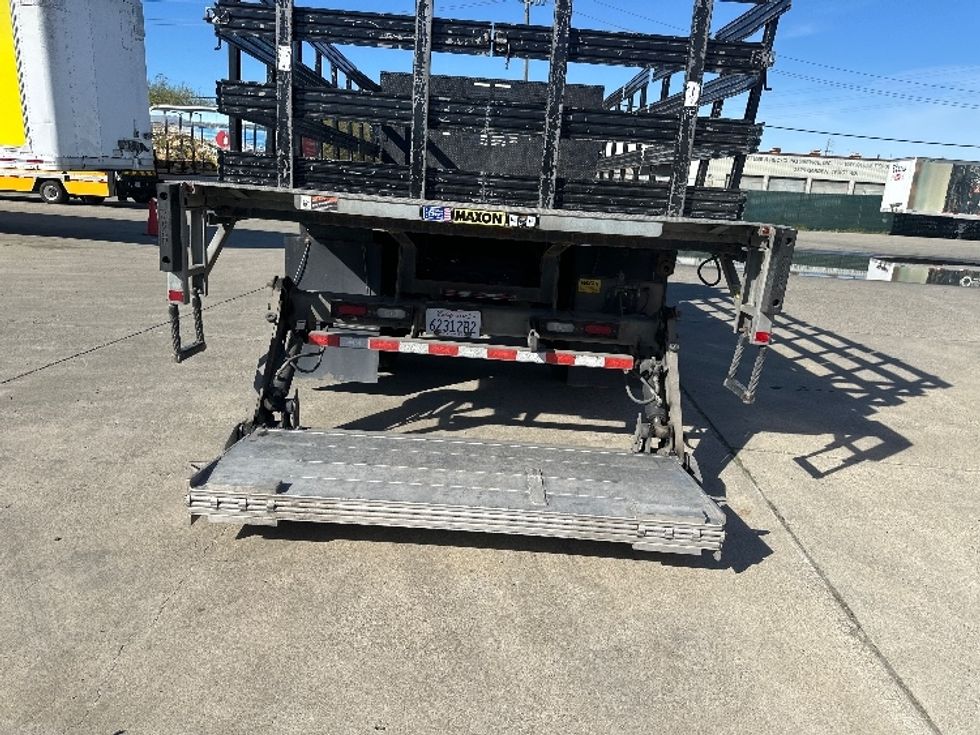 Flatbed Truck-Light and Medium Duty Trucks-Freightliner-2017-M2-West Sacramento-CA-83,462\n\t\tmiles-$ 52,750 - Image 9