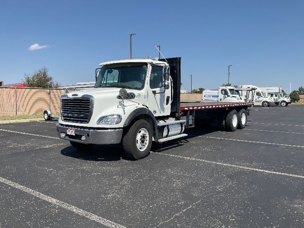Flatbed Truck-Light and Medium Duty Trucks-Freightliner-2017-M211264S-Colorado Springs-CO-229,773\n\t\tmiles-$ 81,750 - Image 3