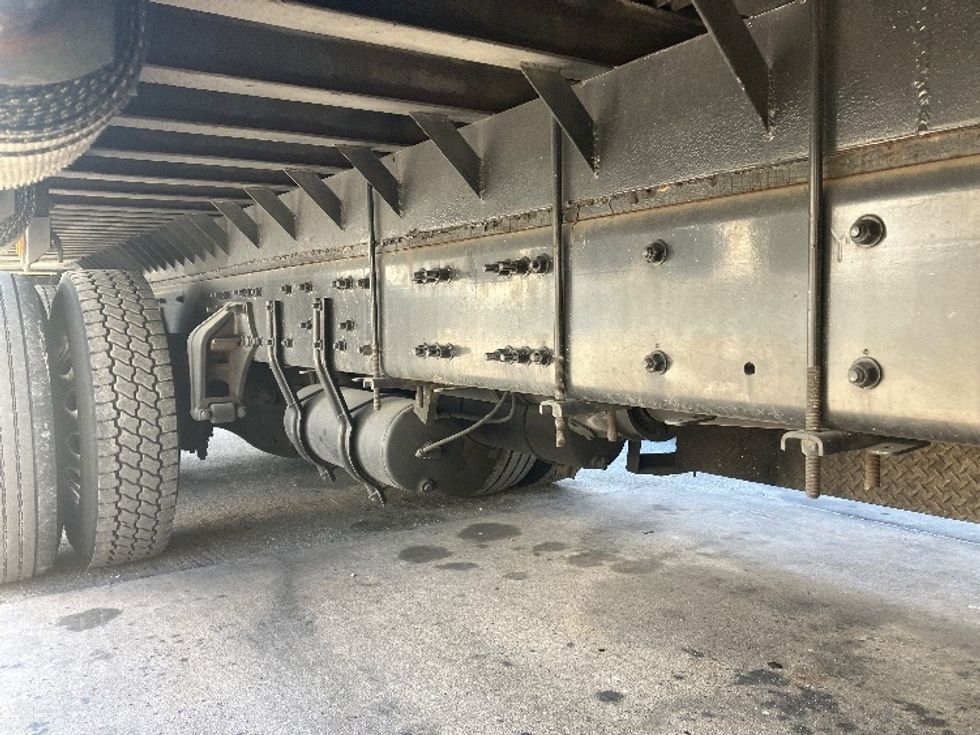 Flatbed Truck-Light and Medium Duty Trucks-Freightliner-2017-M211264S-Daytona Beach-FL-684,494\n\t\tmiles-$ 54,000 - Image 5