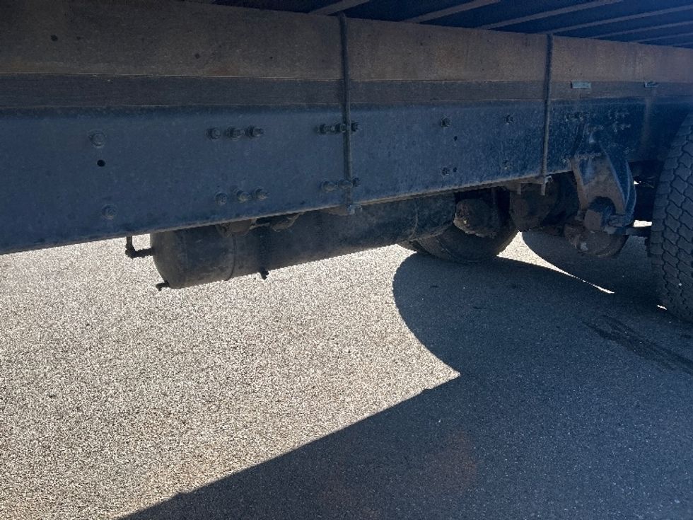 Flatbed Truck-Light and Medium Duty Trucks-Freightliner-2017-M211264S-Mebane-NC-157,649\n\t\tmiles-$ 92,000 - Image 5