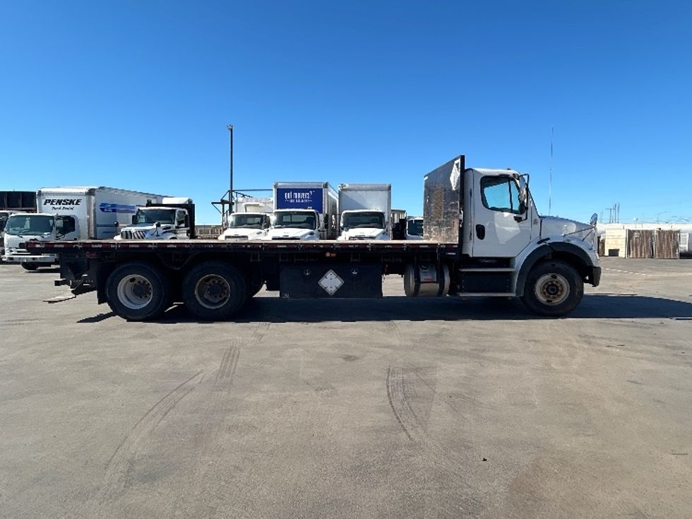 Flatbed Truck-Light and Medium Duty Trucks-Freightliner-2017-M211264S-Santa Maria-CA-211,450\n\t\tmiles-$ 88,000 - Image 11