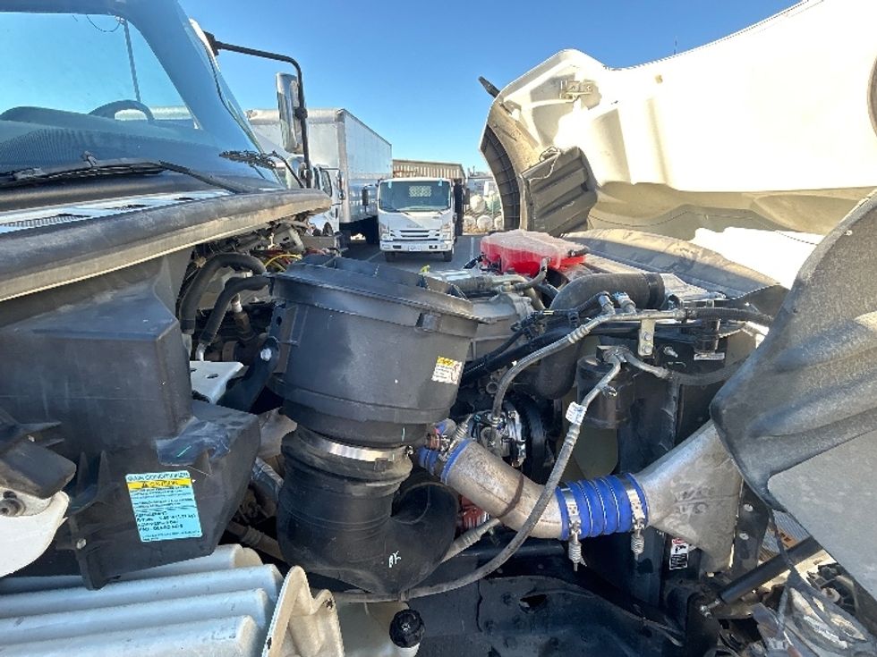 Flatbed Truck-Light and Medium Duty Trucks-Freightliner-2017-M211264S-Santa Maria-CA-211,450\n\t\tmiles-$ 88,000 - Image 19