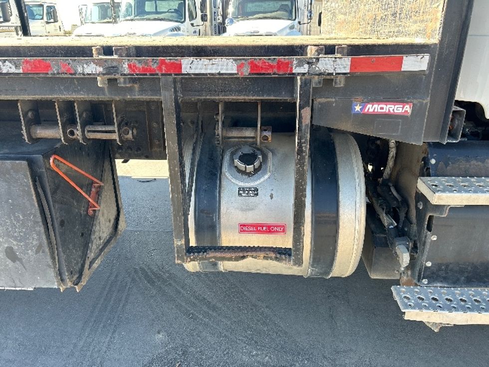 Flatbed Truck-Light and Medium Duty Trucks-Freightliner-2017-M211264S-Santa Maria-CA-211,450\n\t\tmiles-$ 88,000 - Image 24