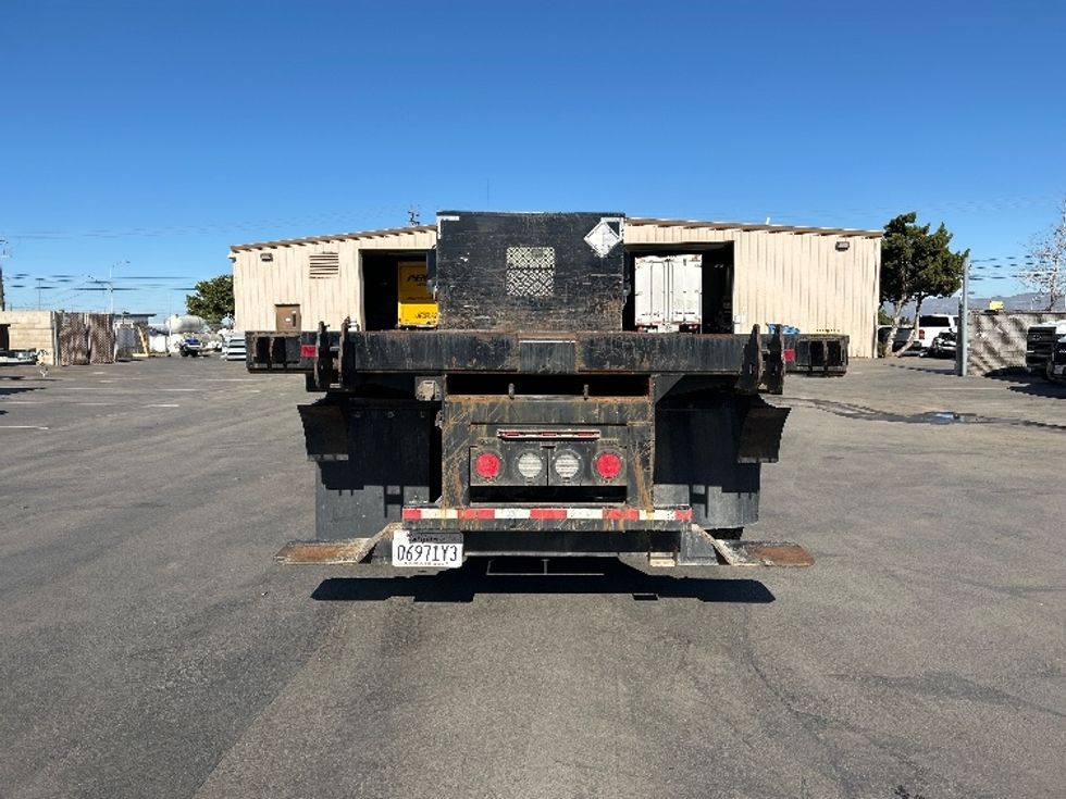 Flatbed Truck-Light and Medium Duty Trucks-Freightliner-2017-M211264S-Santa Maria-CA-211,450\n\t\tmiles-$ 88,000 - Image 7