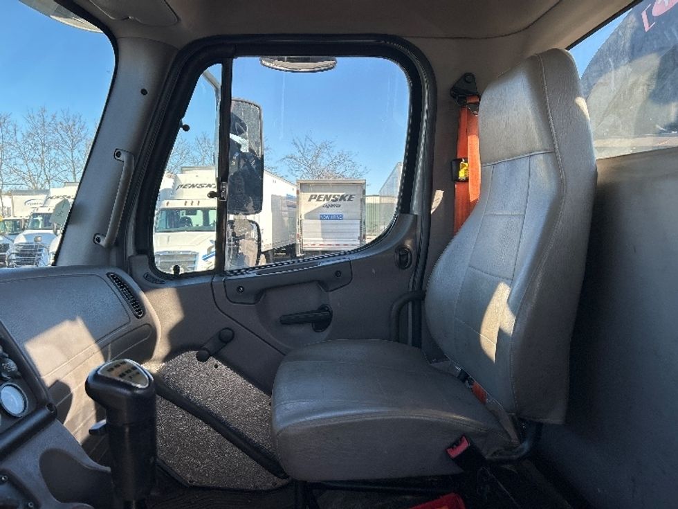 Flatbed Truck-Light and Medium Duty Trucks-Freightliner-2018-114SD-Chattanooga-TN-225,003\n\t\tmiles-$ 100,000 - Image 14