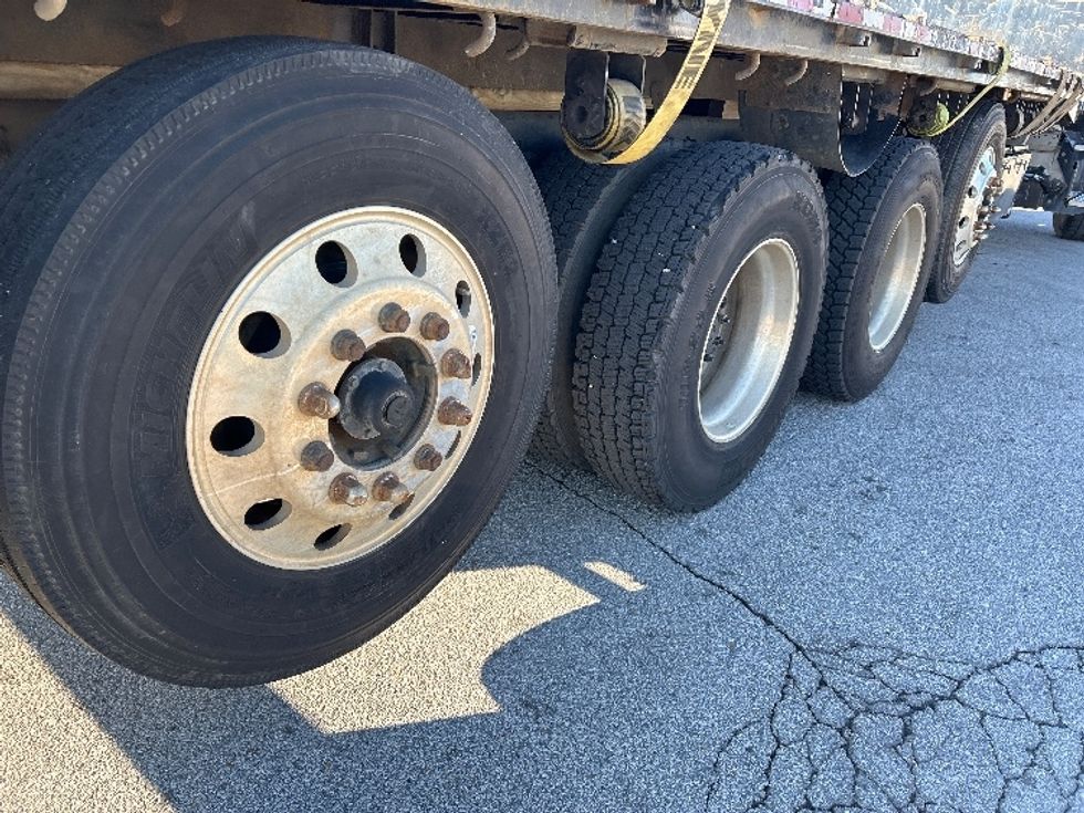 Flatbed Truck-Light and Medium Duty Trucks-Freightliner-2018-114SD-Chattanooga-TN-225,003\n\t\tmiles-$ 100,000 - Image 9