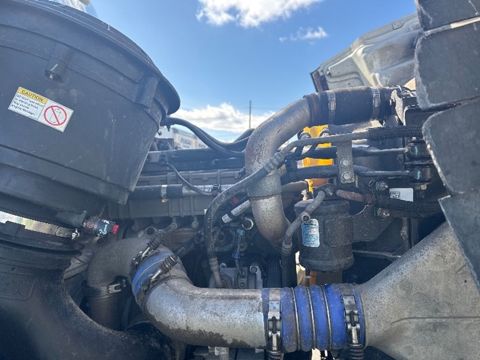 Flatbed Truck-Light and Medium Duty Trucks-Freightliner-2018-114SD-Elmira-NY-288,080\n\t\tmiles-$ 103,750 - Image 18