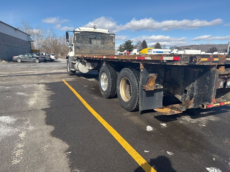 Flatbed Truck-Light and Medium Duty Trucks-Freightliner-2018-114SD-Elmira-NY-288,080\n\t\tmiles-$ 103,750 - Image 6