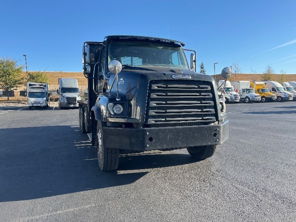 Flatbed Truck-Light and Medium Duty Trucks-Freightliner-2018-114SD-Sterling-VA-296,764\n\t\tmiles-$ 77,250 - Image 1