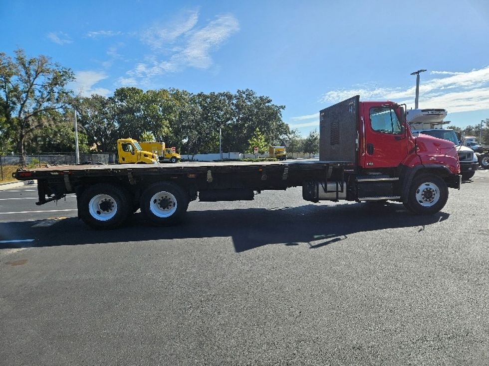 Flatbed Truck-Light and Medium Duty Trucks-Freightliner-2018-114SD-Tampa-FL-679,986\n\t\tmiles-$ 59,250 - Image 11