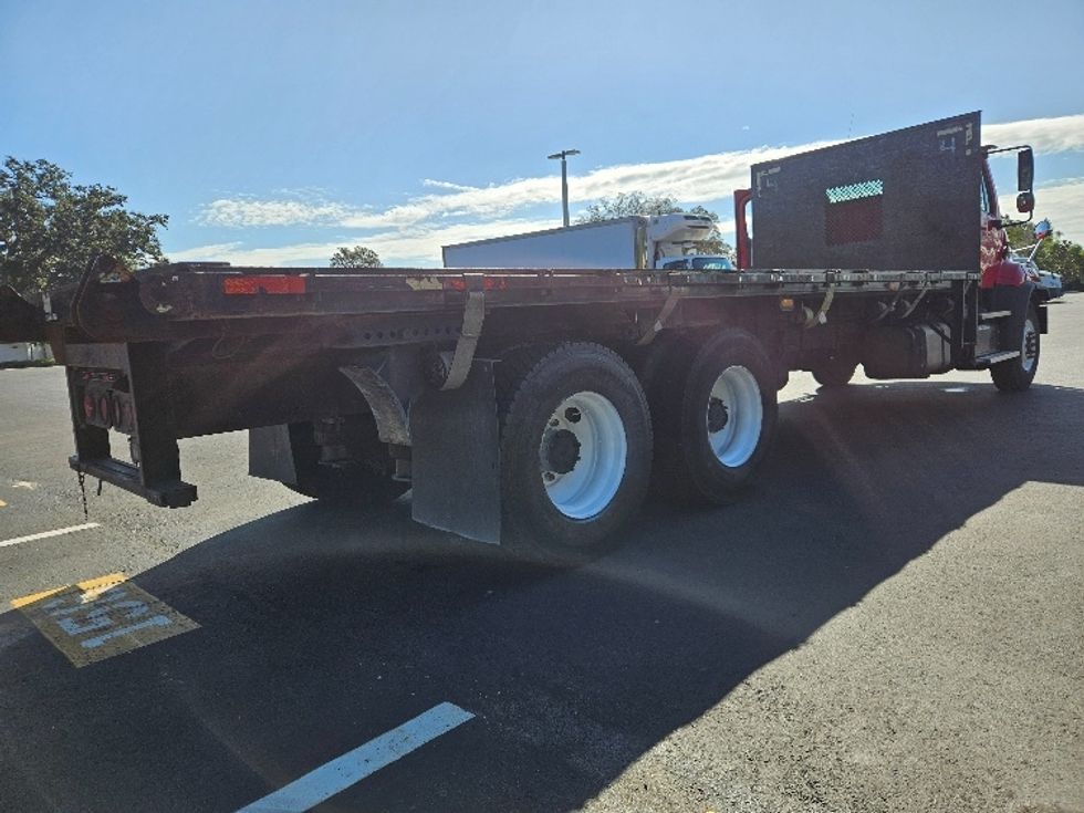 Flatbed Truck-Light and Medium Duty Trucks-Freightliner-2018-114SD-Tampa-FL-679,986\n\t\tmiles-$ 59,250 - Image 9
