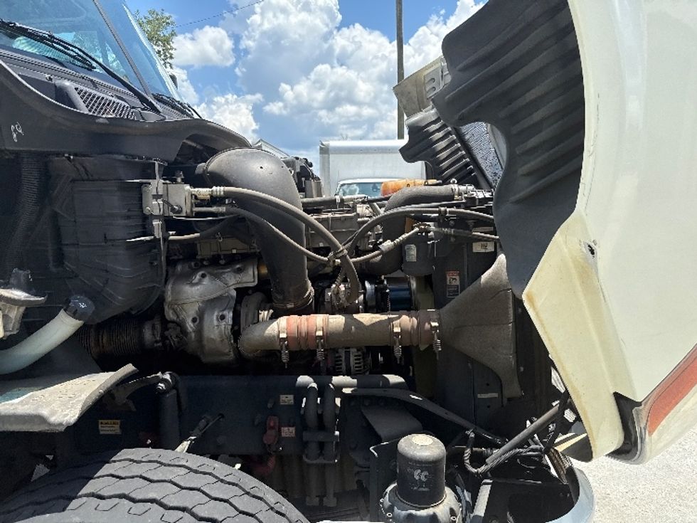 Flatbed Truck-Light and Medium Duty Trucks-Freightliner-2018-Cascadia X12564S-Atlanta (Conyers)-GA-188,339\n\t\tmiles-$ 108,750 - Image 19