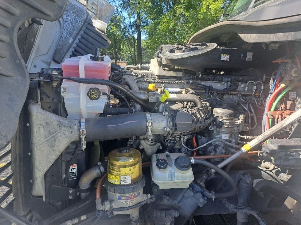 Flatbed Truck-Light and Medium Duty Trucks-Freightliner-2018-Cascadia X12564S-Atlanta-GA-175,303\n\t\tmiles-$ 99,500 - Image 20