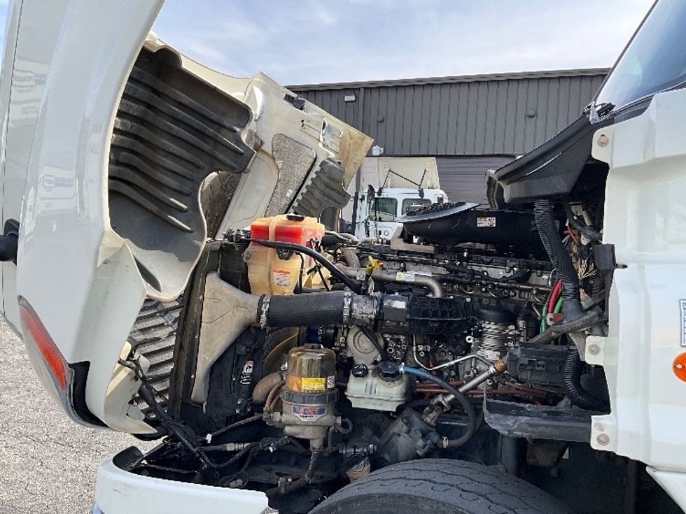 Flatbed Truck-Light and Medium Duty Trucks-Freightliner-2018-Cascadia X12564S-Conyers-GA-263,909\n\t\tmiles-$ 97,250 - Image 23