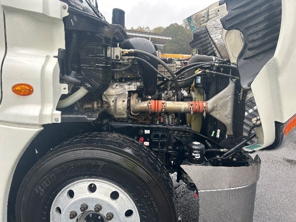 Flatbed Truck-Light and Medium Duty Trucks-Freightliner-2018-Cascadia X12564S-Dalton-GA-251,744\n\t\tmiles-$ 100,000 - Image 23