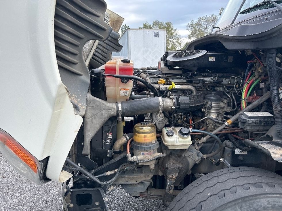 Flatbed Truck-Light and Medium Duty Trucks-Freightliner-2018-Cascadia X12564S-Duluth-GA-233,233\n\t\tmiles-$ 101,000 - Image 20