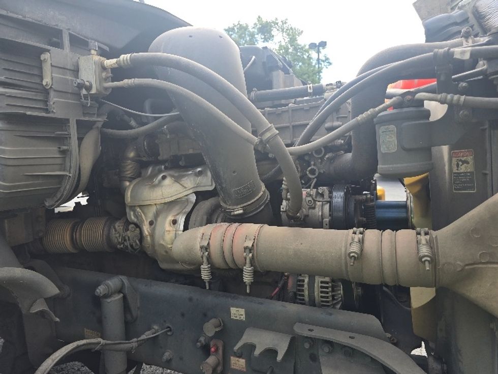 Flatbed Truck-Light and Medium Duty Trucks-Freightliner-2018-Cascadia X12564S-Duluth-GA-245,491\n\t\tmiles-$ 105,500 - Image 19