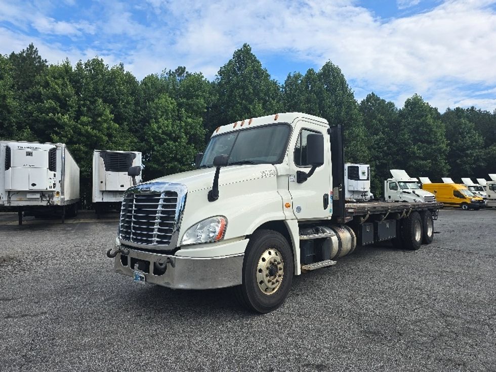 Flatbed Truck-Light and Medium Duty Trucks-Freightliner-2018-Cascadia X12564S-Duluth-GA-245,491\n\t\tmiles-$ 105,500 - Image 3