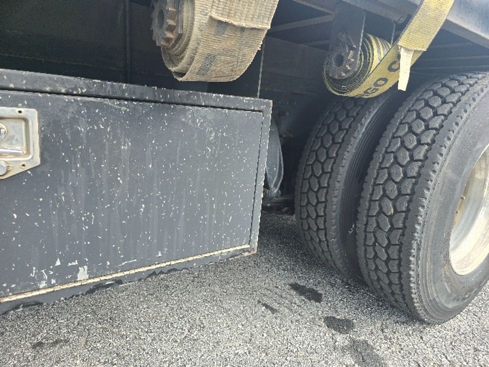 Flatbed Truck-Light and Medium Duty Trucks-Freightliner-2018-Cascadia X12564S-Duluth-GA-245,491\n\t\tmiles-$ 105,500 - Image 5