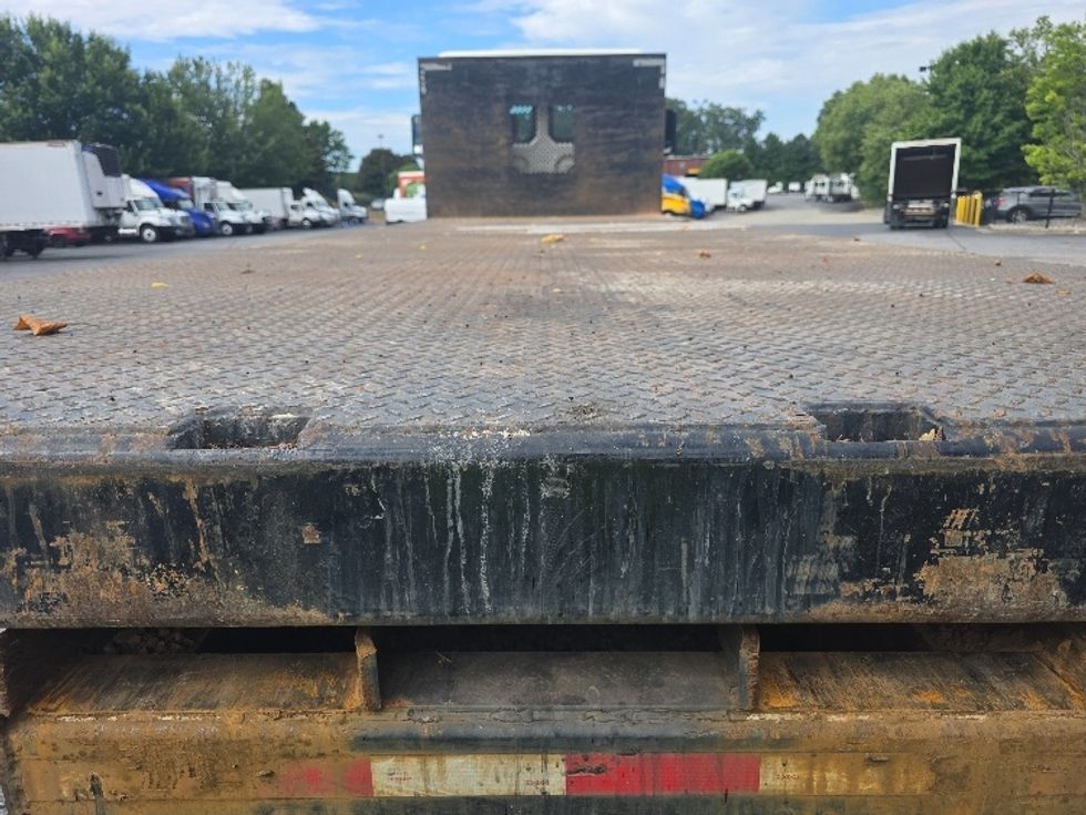 Flatbed Truck-Light and Medium Duty Trucks-Freightliner-2018-Cascadia X12564S-Duluth-GA-245,491\n\t\tmiles-$ 105,500 - Image 8
