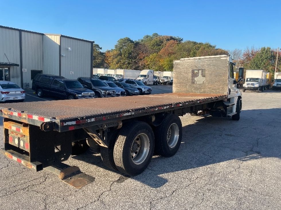 Flatbed Truck-Light and Medium Duty Trucks-Freightliner-2018-Cascadia X12564S-Forest Park-GA-235,561\n\t\tmiles-$ 101,000 - Image 13