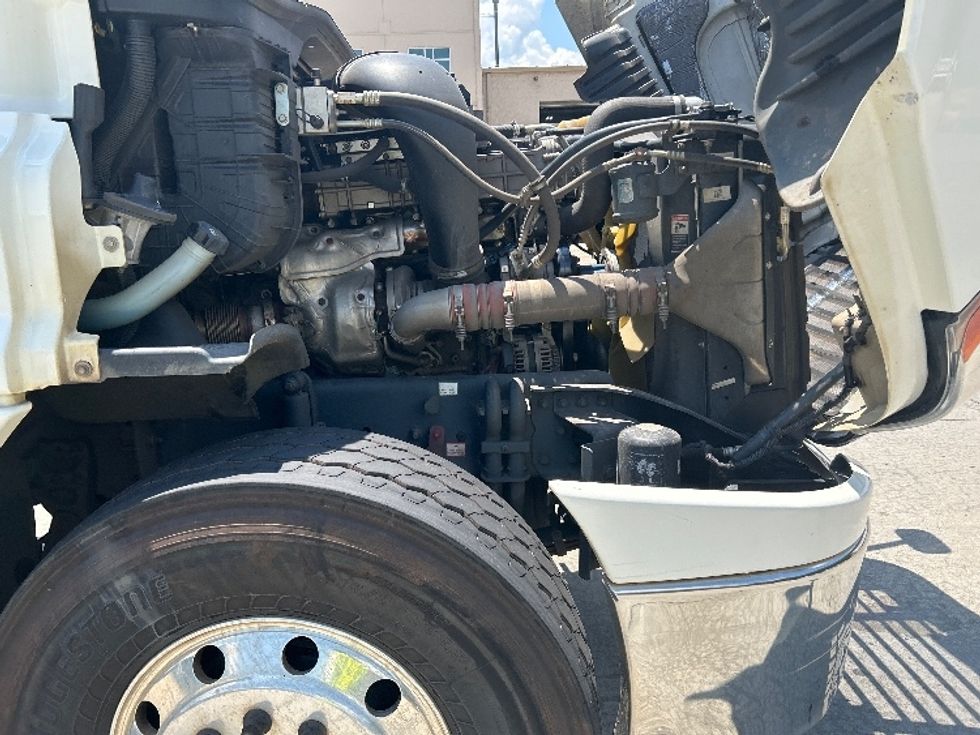 Flatbed Truck-Light and Medium Duty Trucks-Freightliner-2018-Cascadia X12564S-Kennesaw-GA-224,879\n\t\tmiles-$ 106,500 - Image 19